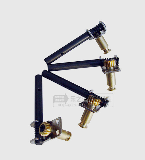 �����~�S