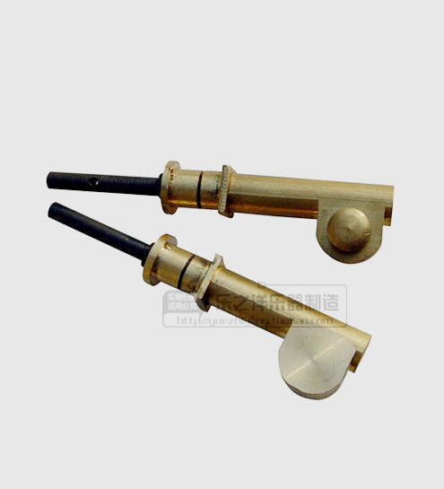 �����~�S